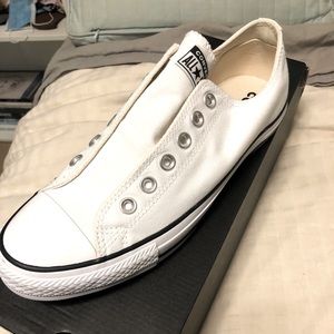 Converse, white lace less low top shoe- NEVER WORN